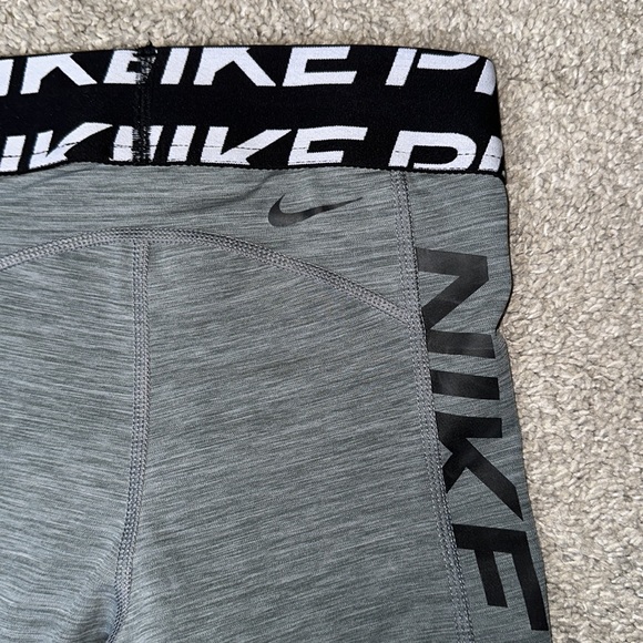 Nike shorts - Picture 2 of 5